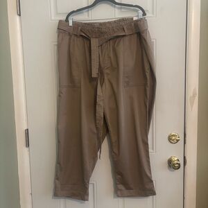 NWT Lane Bryant Khaki Crop Pants, Size 22/24